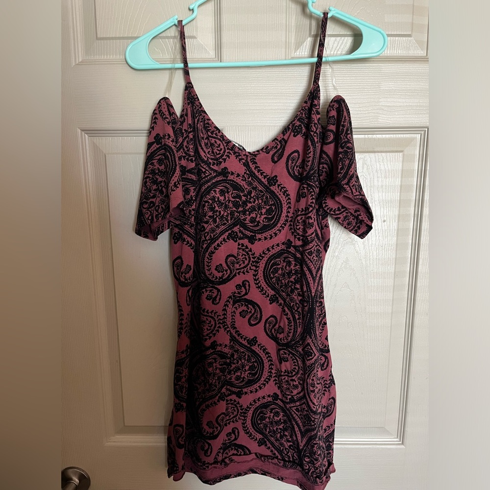 Charlotte Russe Paisley Patterned Off the Shoulder XL Dress